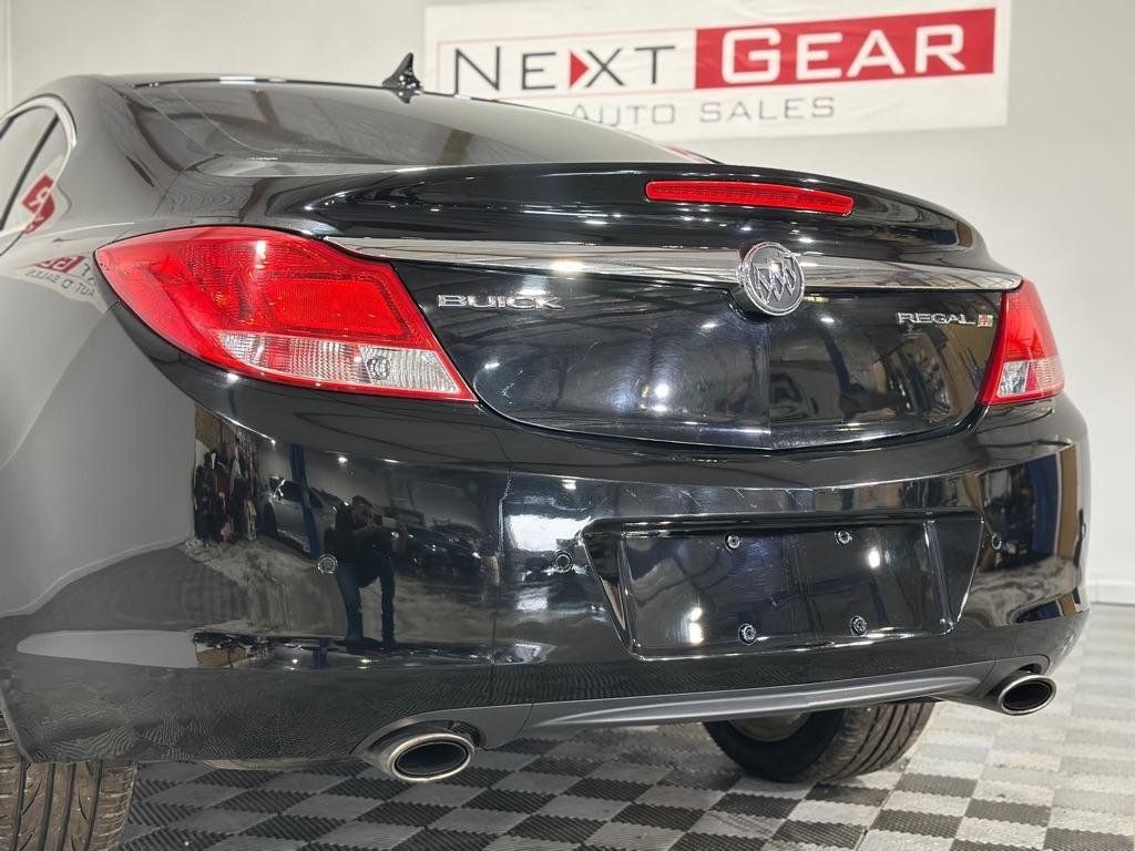Used 2012 Buick Regal Premium FWD image 9
