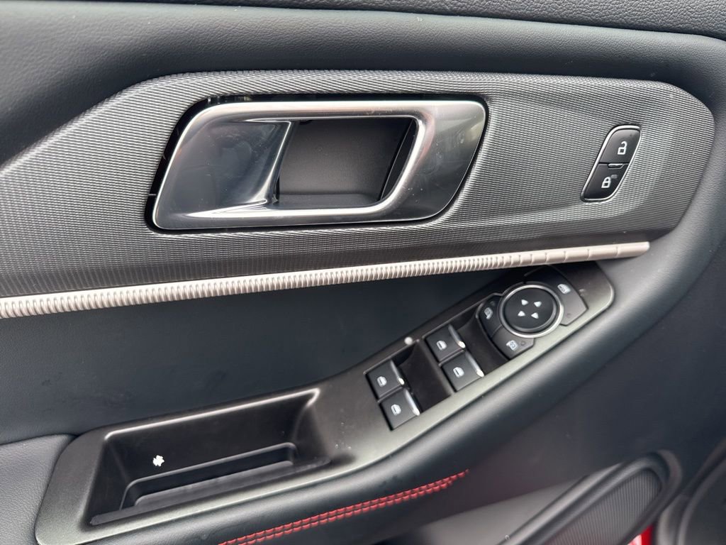 New 2026 Ford Explorer ST-Line image 18