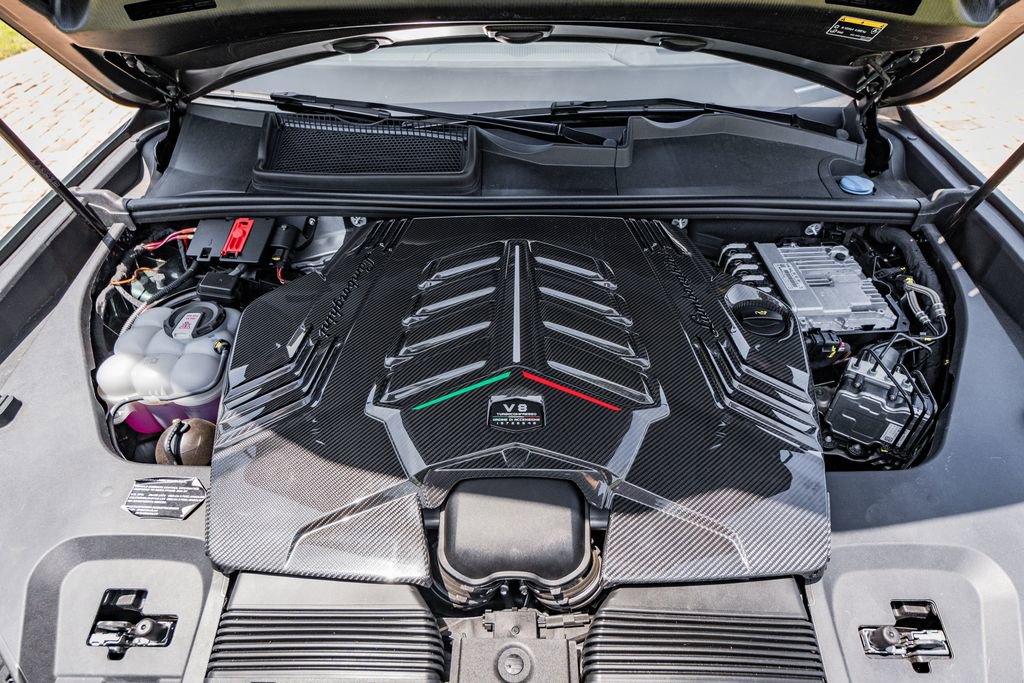 Used 2024 Lamborghini Urus S AWD/4WD image 47