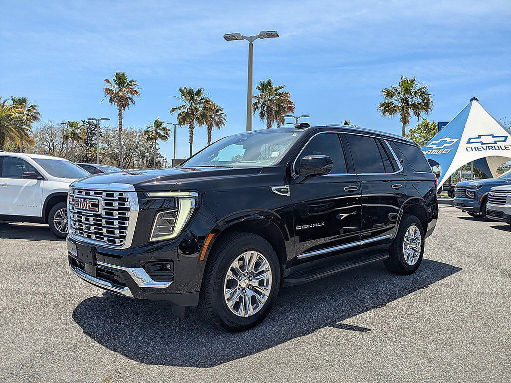 Certified 2025 GMC Yukon Denali AWD/4WD image 7