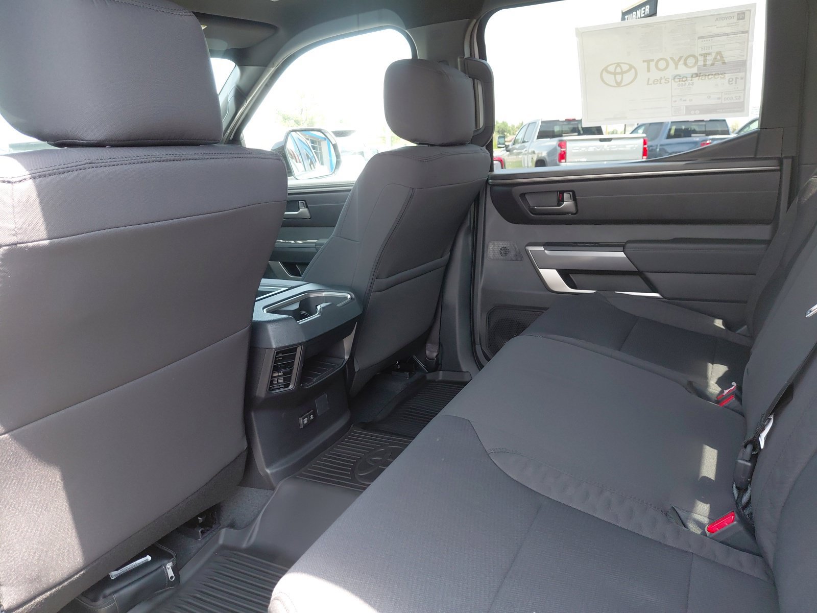 New 2026 Toyota Tundra SR5 w/ TRD Off-Road Package AWD/4WD image 25