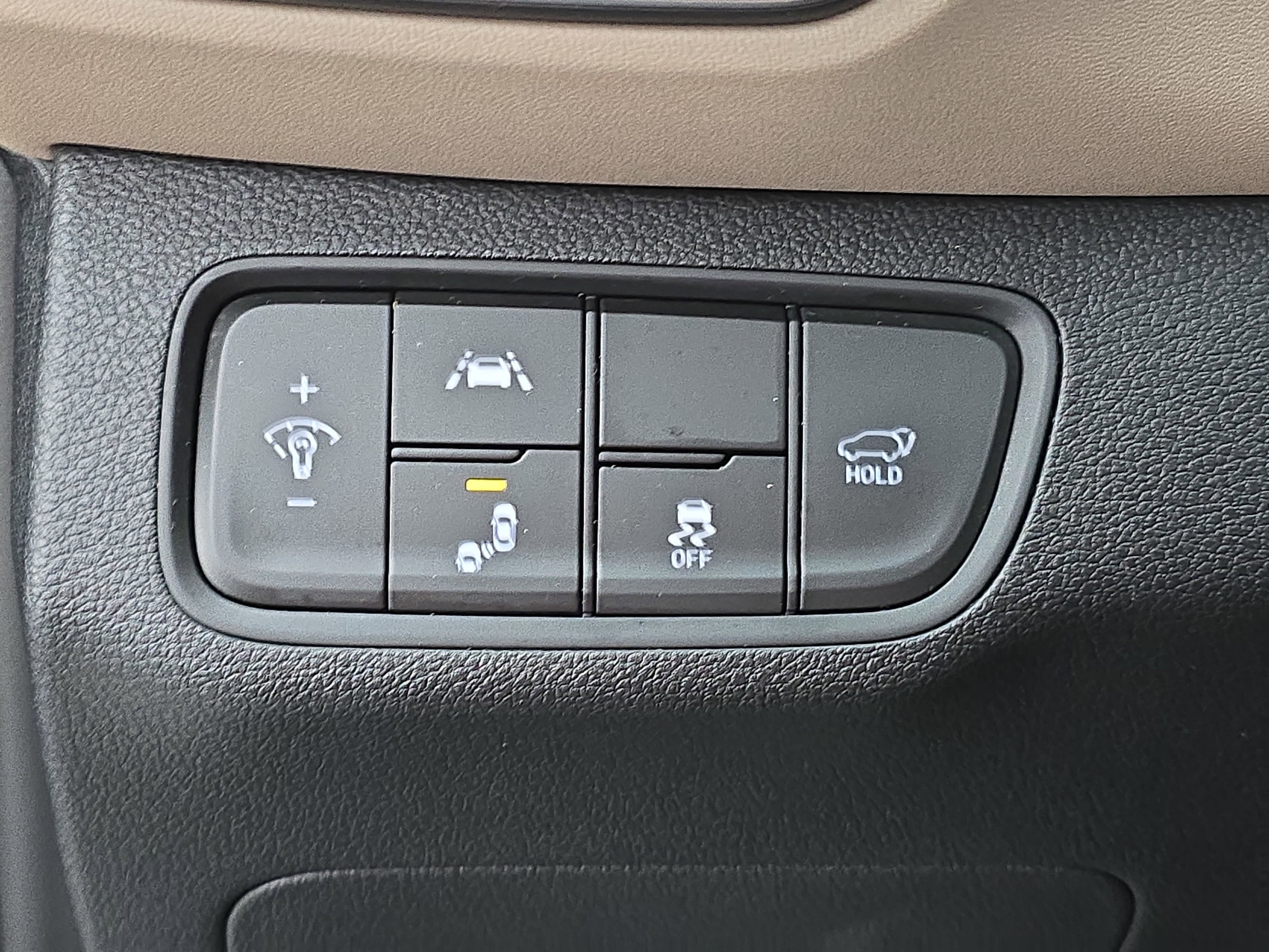 Used 2019 Hyundai Santa Fe Limited FWD image 25