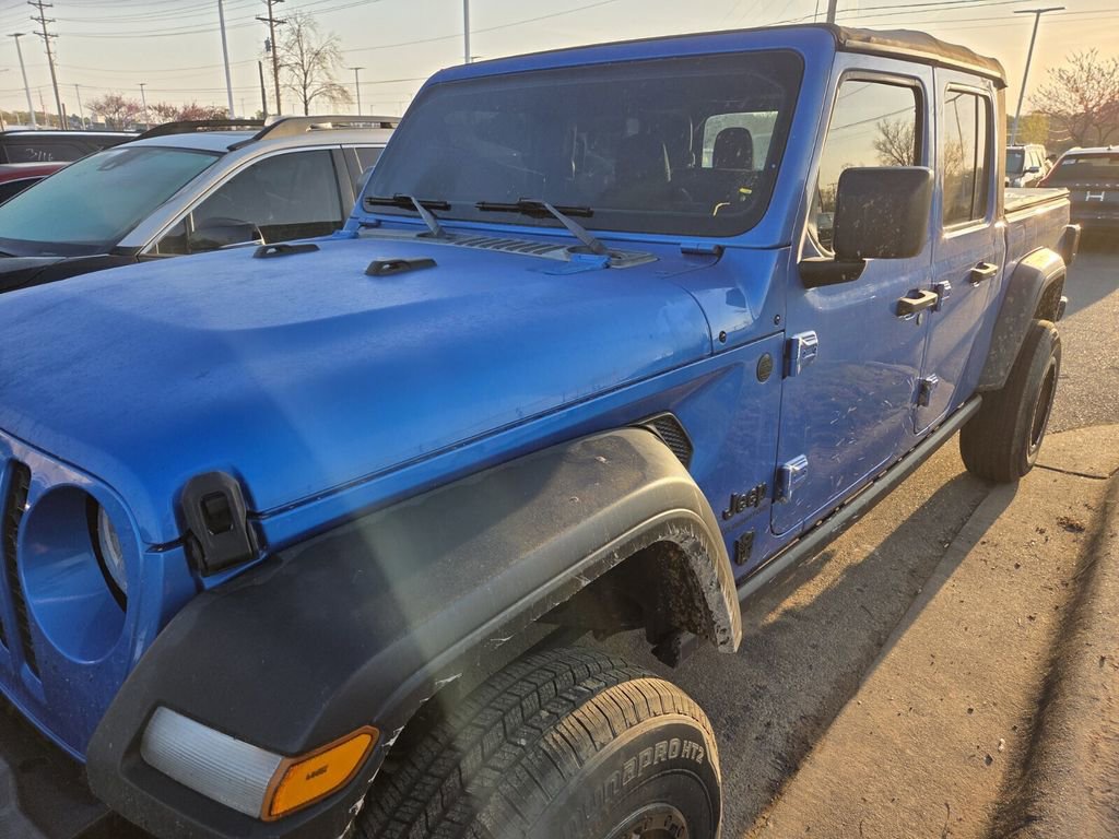 Used 2022 Jeep Gladiator Sport w/ Trailer Tow Package image 9