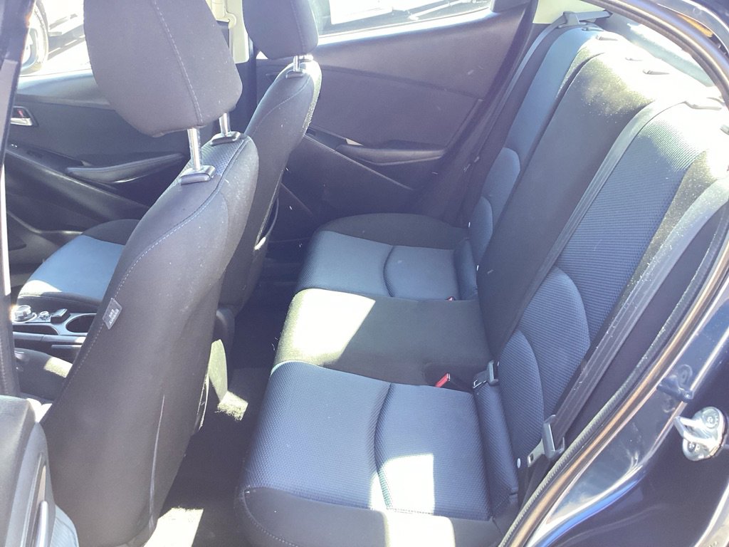 Used 2018 Toyota Yaris iA image 10