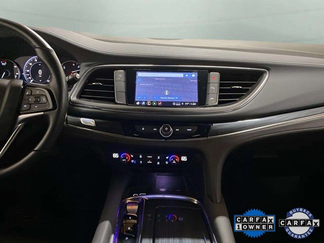 Used 2024 Buick Enclave Premium image 13