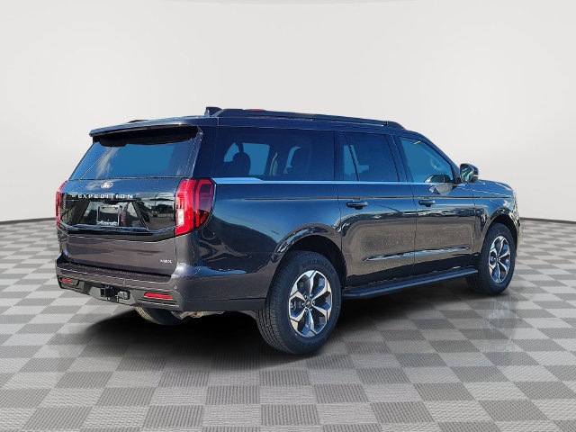 New 2027 Ford Expedition Max Active RWD image 5