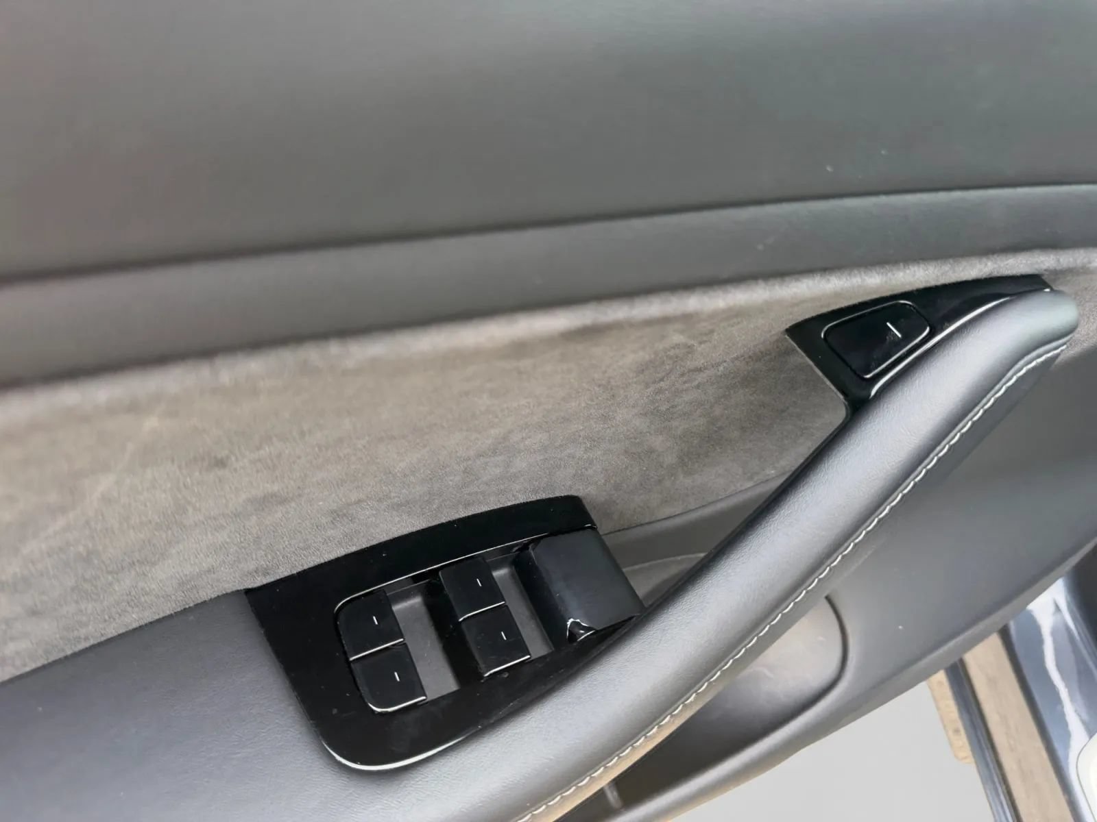 Used 2019 Tesla Model 3 Standard Range Plus RWD image 14