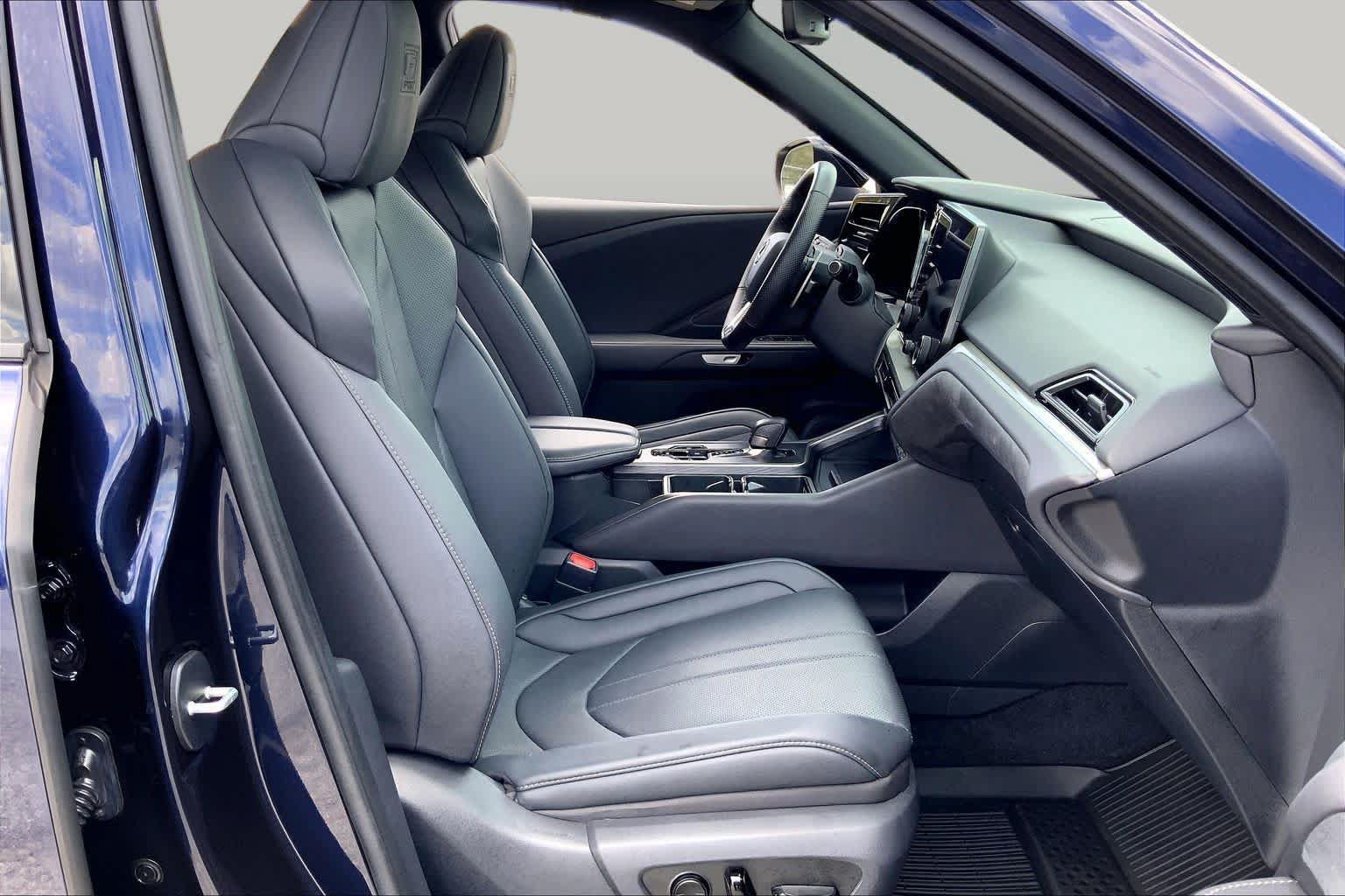 Used 2024 Lexus TX 500h AWD w/ Technology Package image 9