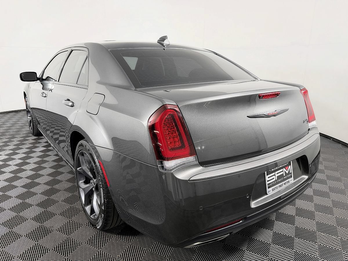 Used 2023 Chrysler 300 S RWD image 15