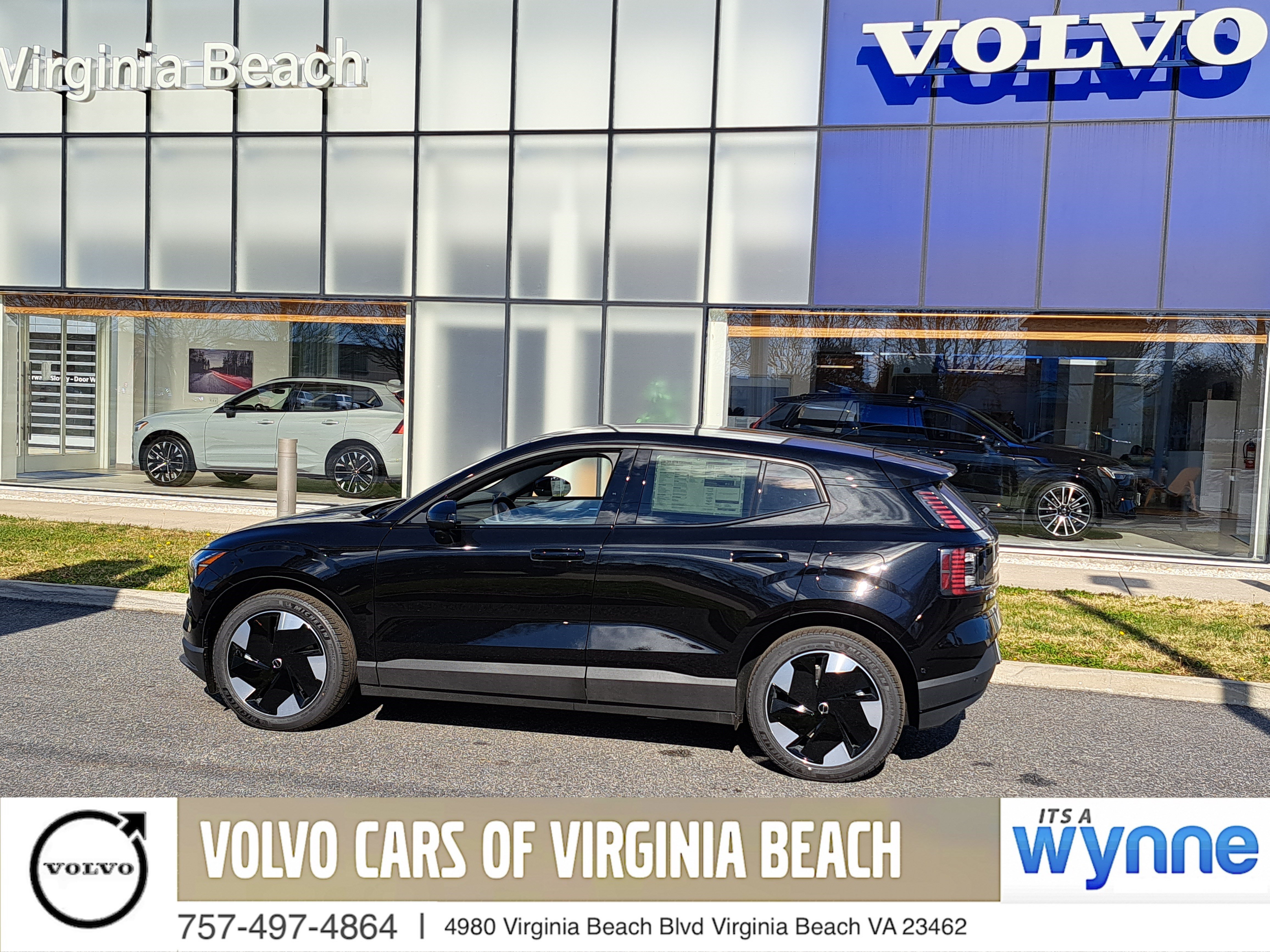 New 2026 Volvo EX30 Ultra w/ Climate Package