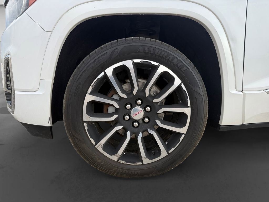 Used 2020 GMC Acadia Denali w/ Trailering Package image 9