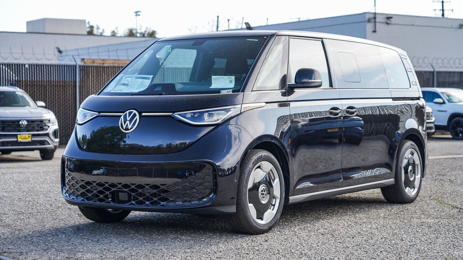 New 2025 Volkswagen ID. Buzz Pro S image 1