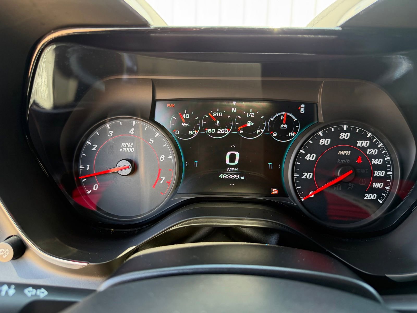 Used 2018 Chevrolet Camaro SS RWD image 7