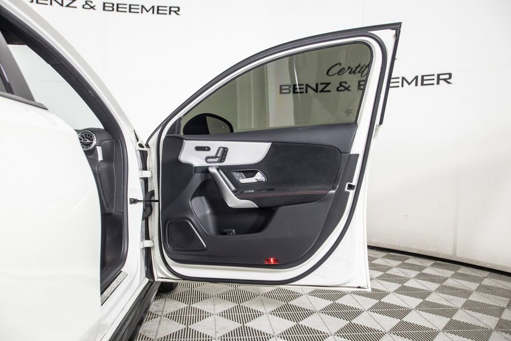 Used 2021 Mercedes-Benz A 35 AMG 4MATIC image 19