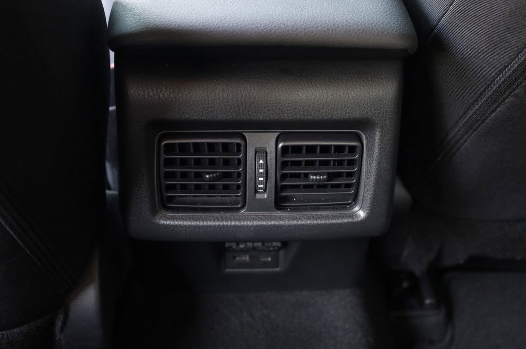 Used 2025 Toyota Camry LE FWD image 12