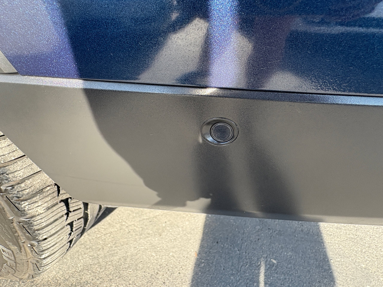 Used 2017 Ford Explorer Platinum image 17