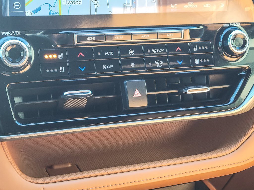 Used 2022 Toyota Highlander Platinum image 15