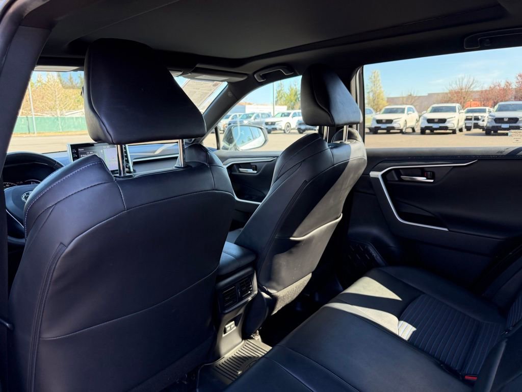 Used 2022 Toyota RAV4 XSE image 32