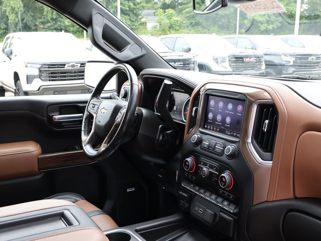 Used 2022 Chevrolet Silverado 1500 High Country w/ LPO, Dark Essentials Package AWD/4WD image 46