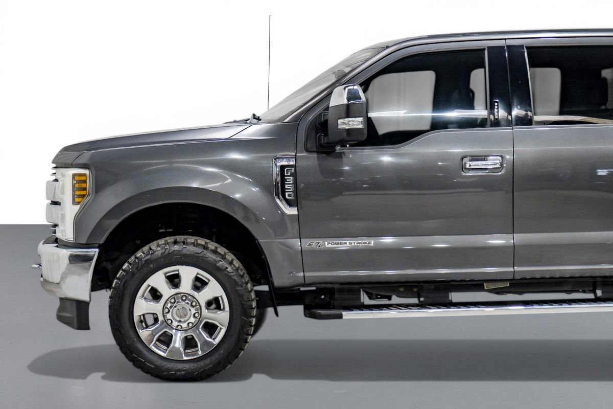 Used 2019 Ford F350 Lariat w/ Chrome Package AWD/4WD image 10