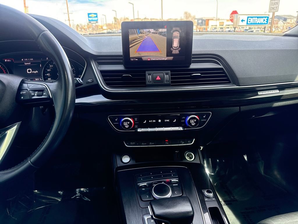 Used 2020 Audi Q5 2.0T Premium AWD/4WD image 17