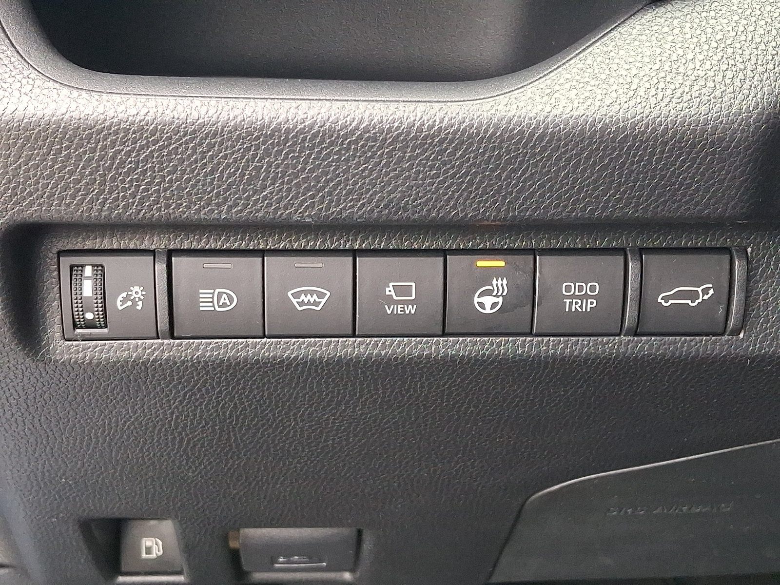 Certified 2024 Toyota RAV4 XSE w/ Advanced Technology Package AWD/4WD image 28
