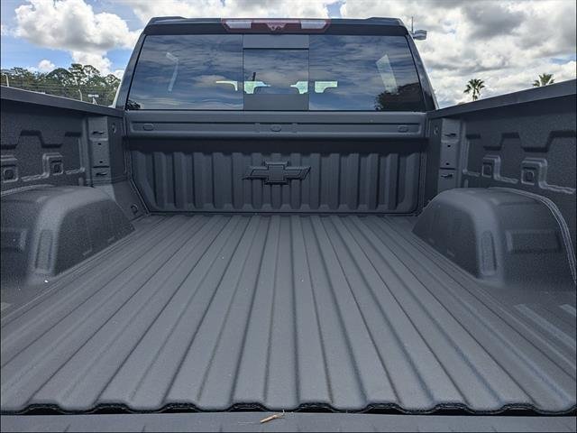 New 2026 Chevrolet Silverado 1500 ZR2 w/ LPO, Dark Essentials Package AWD/4WD image 11