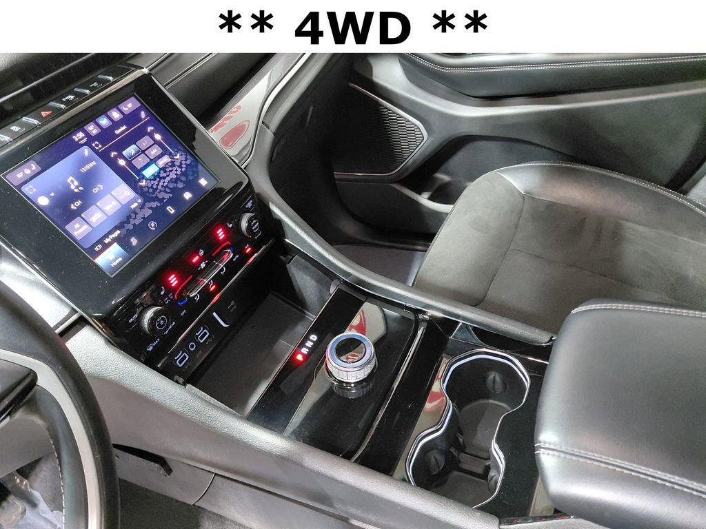 Certified 2021 Jeep Grand Cherokee L Laredo AWD/4WD image 5