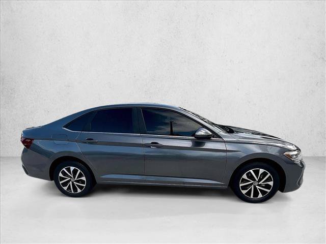 Used 2024 Volkswagen Jetta S FWD image 3