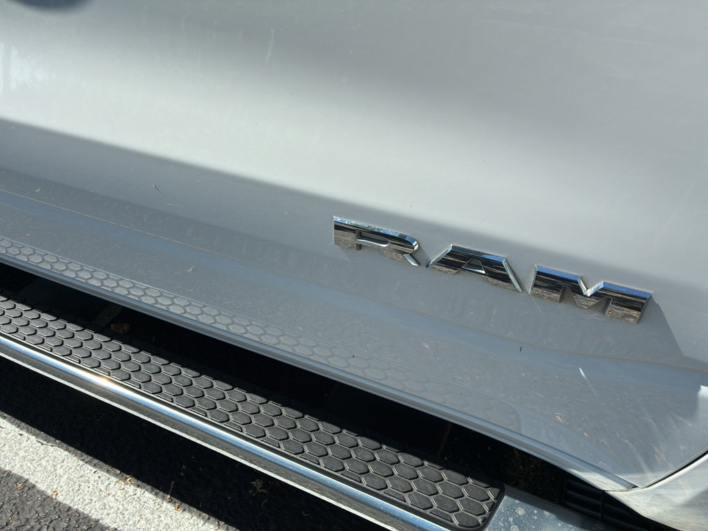 Used 2021 RAM 1500 Big Horn AWD/4WD image 15