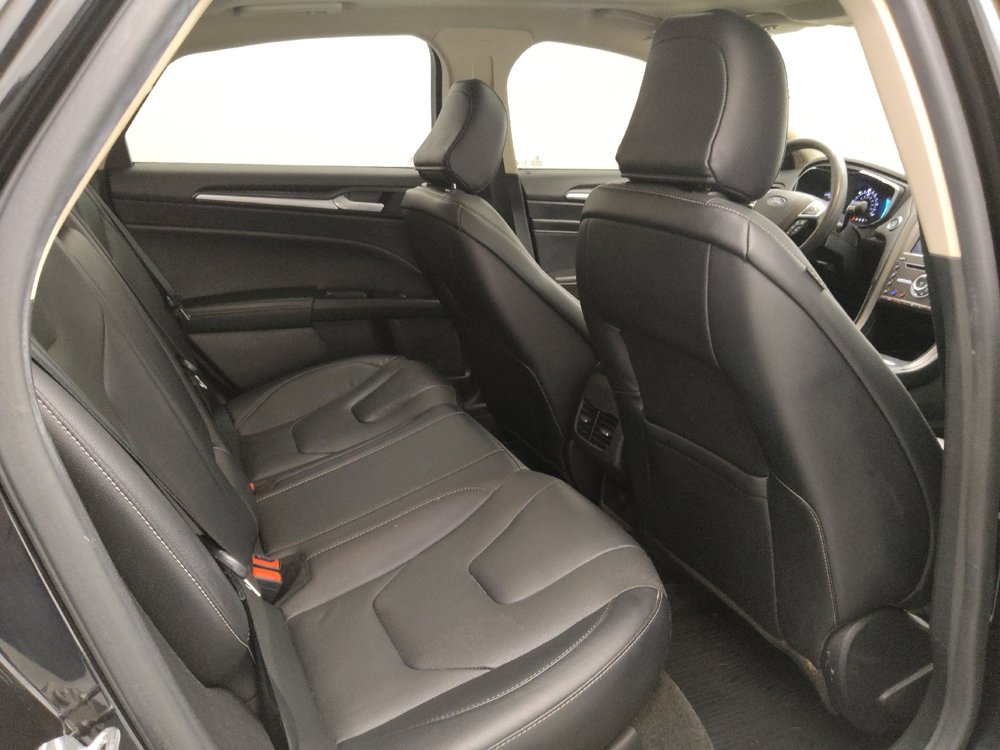 Used 2020 Ford Fusion Energi Titanium image 19