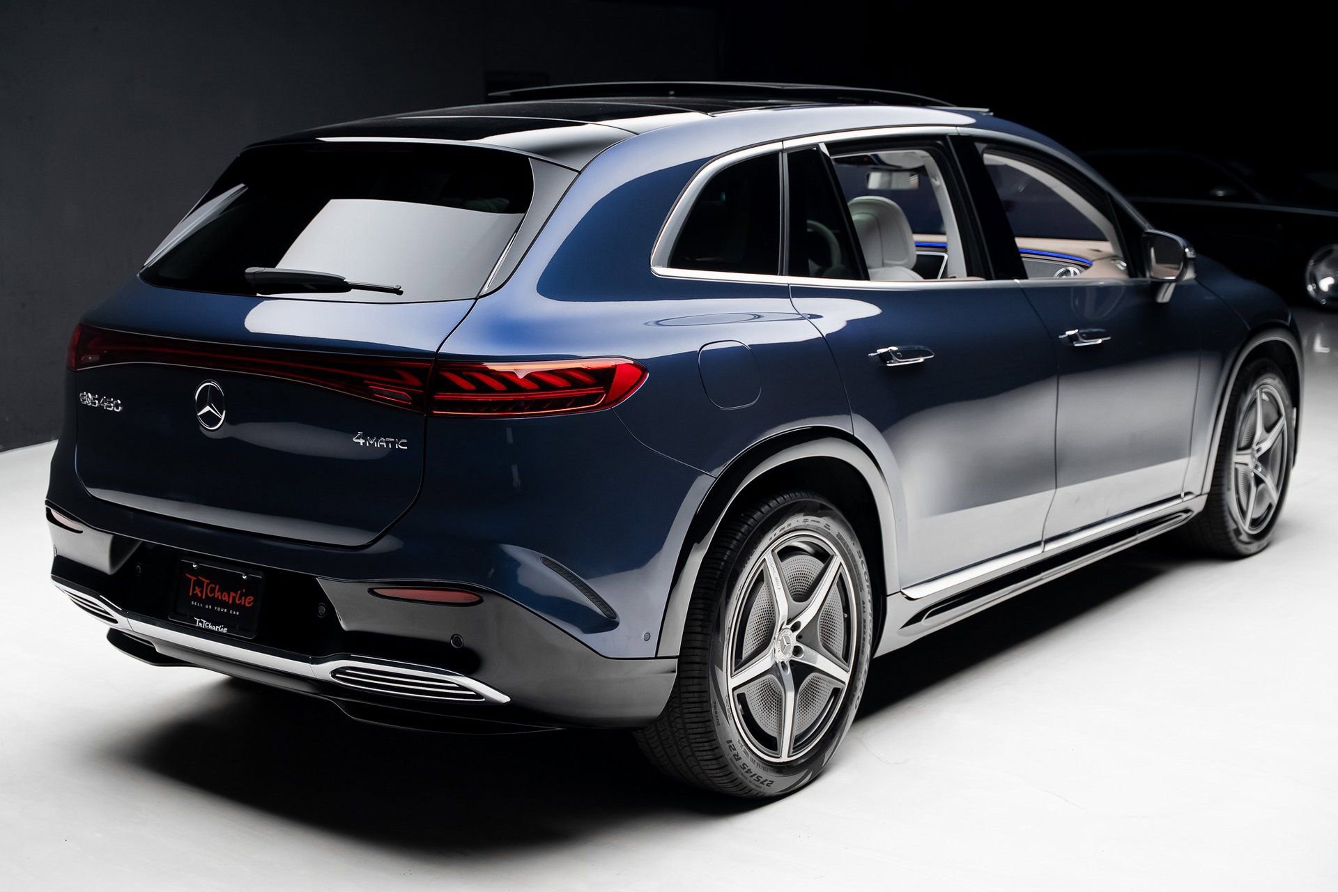 Used 2023 Mercedes-Benz EQS 450+ 4MATIC SUV w/ AMG Line Exterior Package image 33