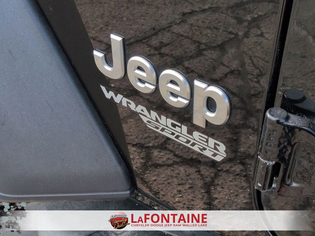 Certified 2019 Jeep Wrangler Sport S image 10