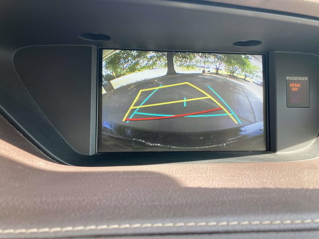 Used 2018 Lexus ES 350 w/ Luxury Package w/Wood Trim FWD image 14
