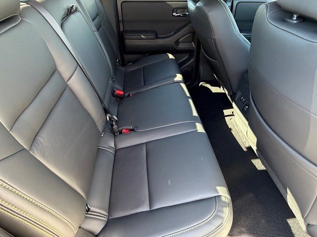 New 2027 Nissan Frontier SV RWD image 12