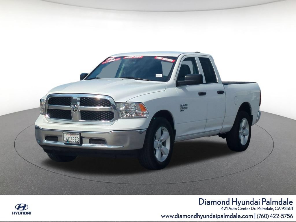 Used 2024 RAM 1500 Classic SLT AWD/4WD image 3