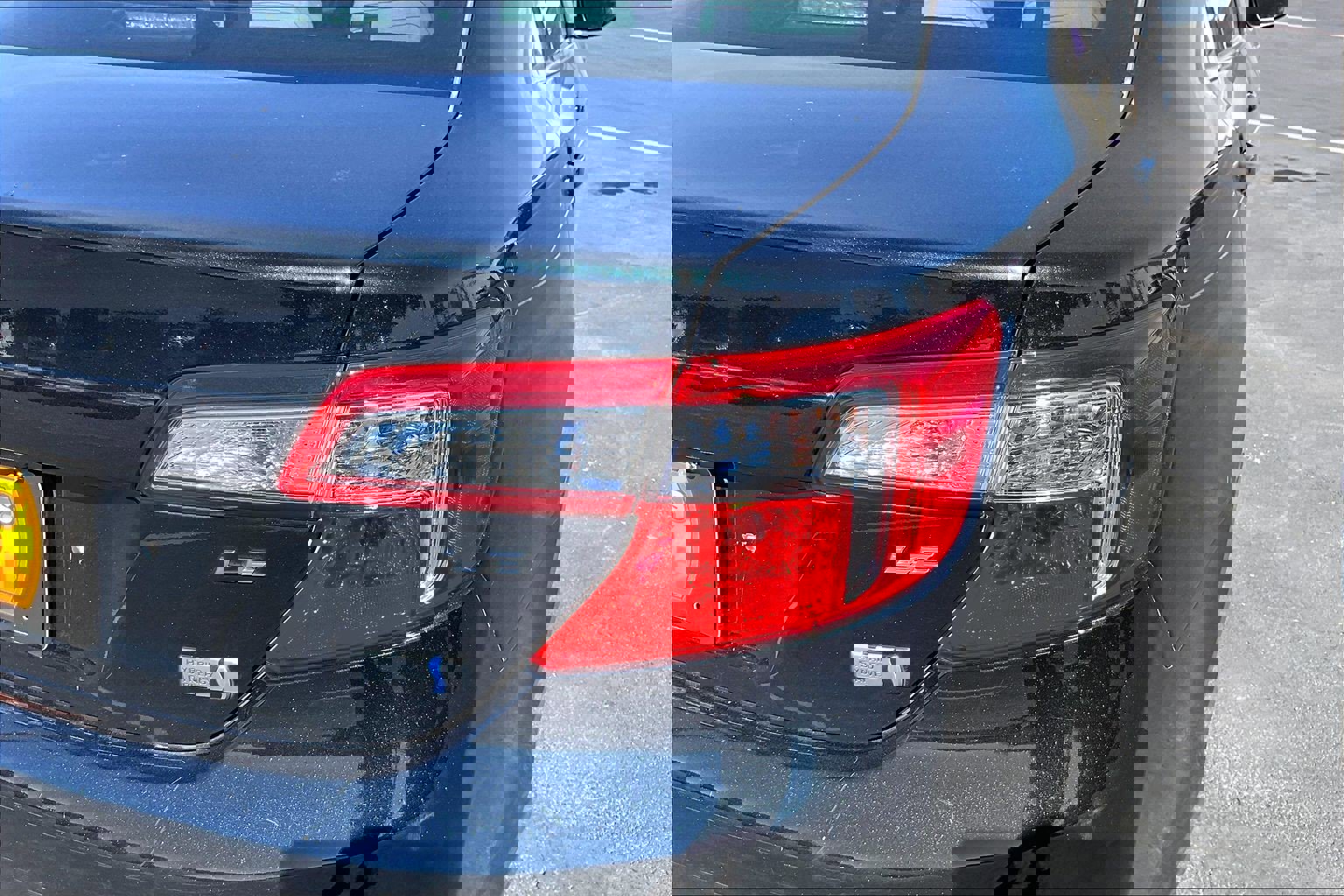 Used 2014 Toyota Camry LE image 10