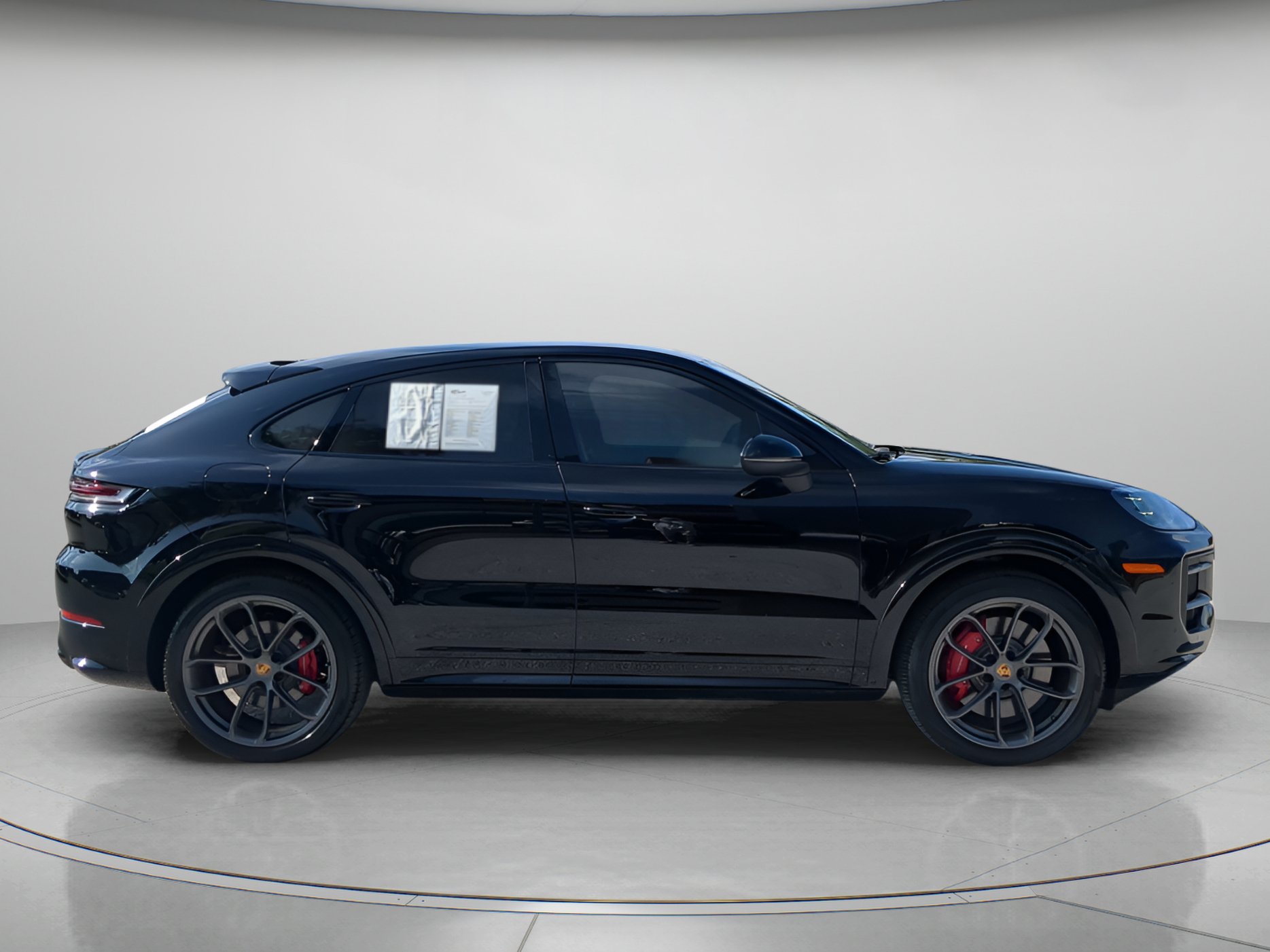 Used 2024 Porsche Cayenne S AWD/4WD image 39
