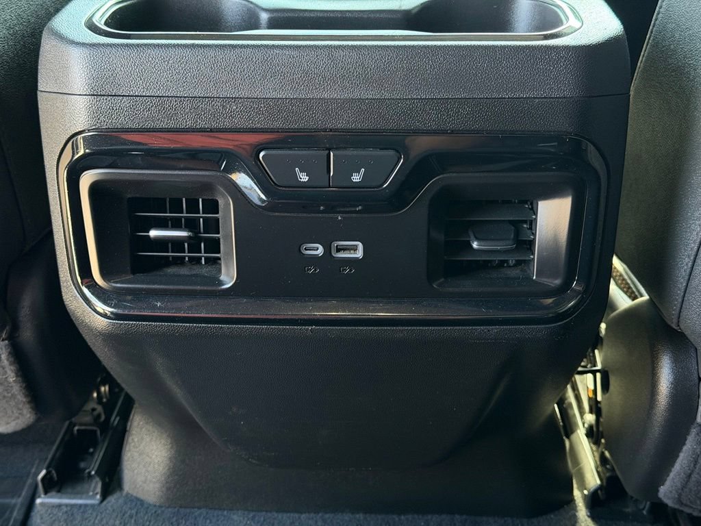 Used 2025 GMC Sierra 2500 AT4 w/ AT4 Premium Plus Package AWD/4WD image 15