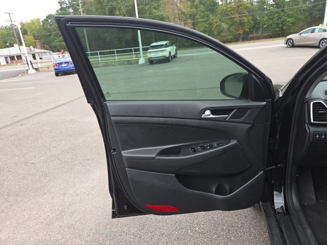 Used 2021 Hyundai Tucson Value w/ Cargo Package image 9