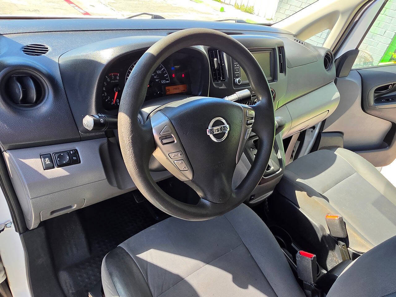 Used 2017 Nissan NV200 SV w/ Technology Package FWD image 34