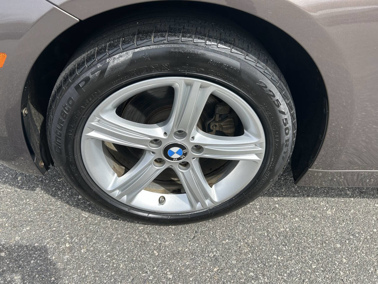 Used 2015 BMW 328i xDrive Wagon AWD/4WD image 13