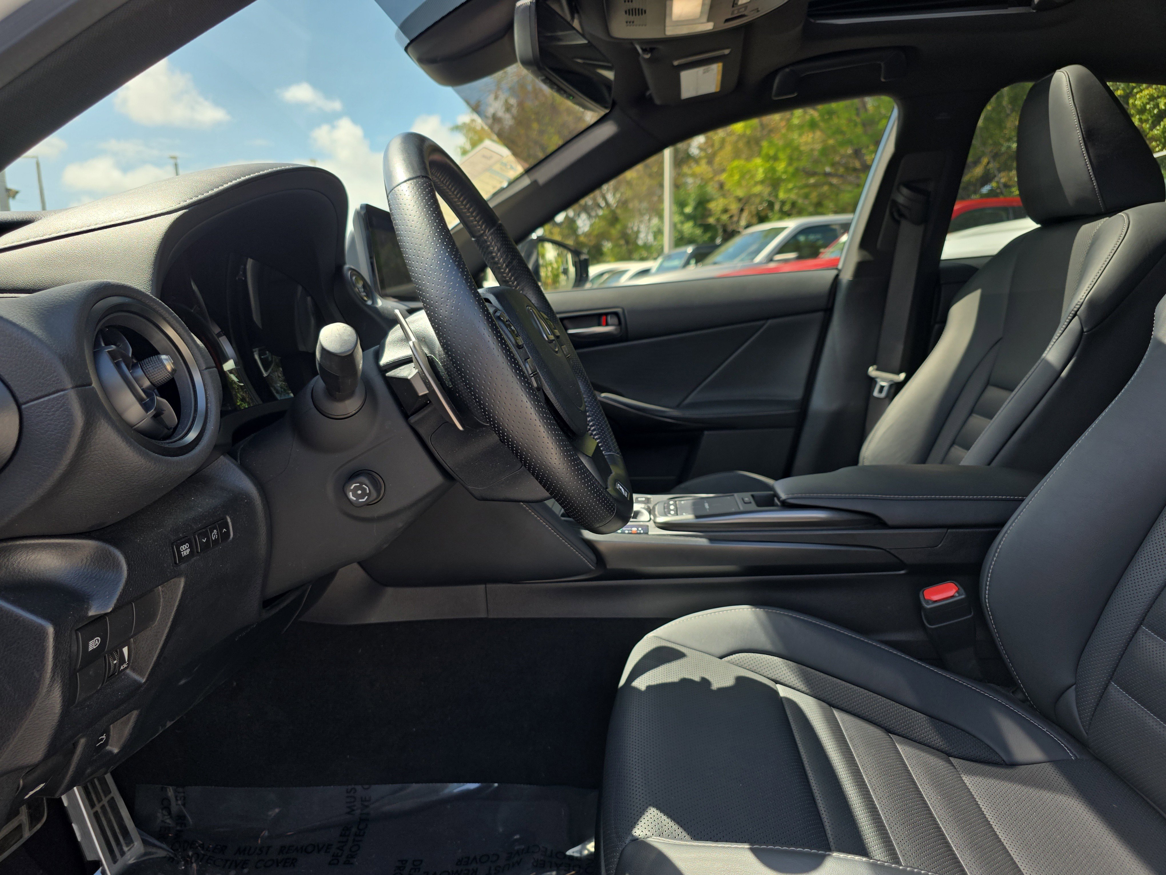 Used 2023 Lexus IS 350 F Sport w/ Navigation Package image 26