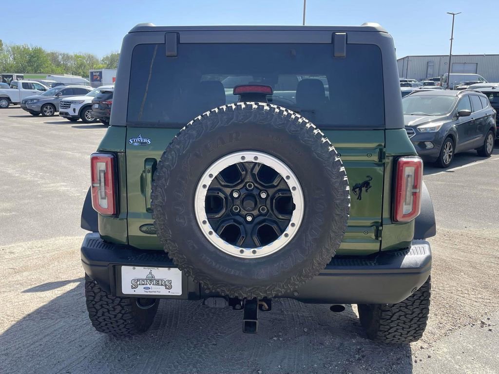 Used 2023 Ford Bronco Outer Banks image 4