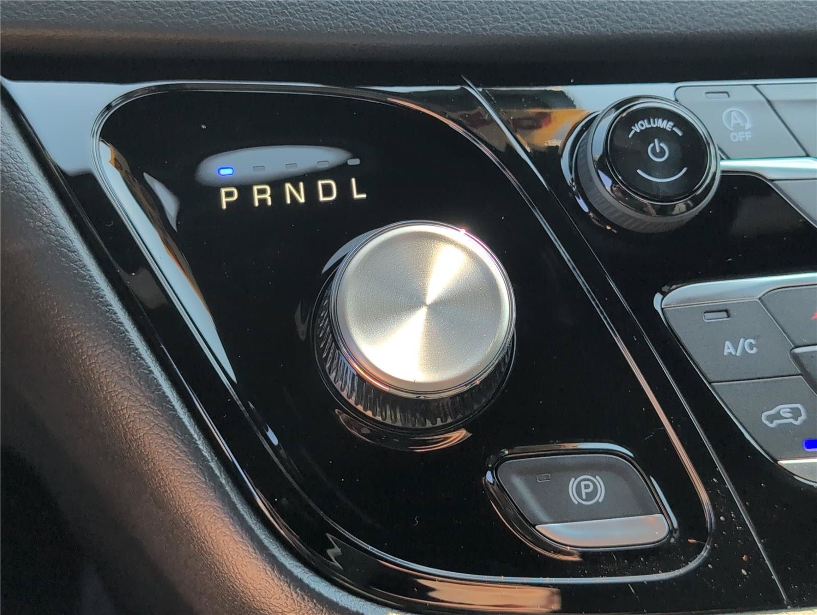 New 2027 Chrysler Pacifica LX FWD image 24