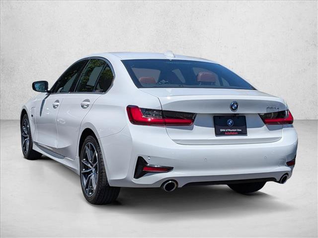 Used 2022 BMW 330e w/ Driving Assistance Package RWD image 8