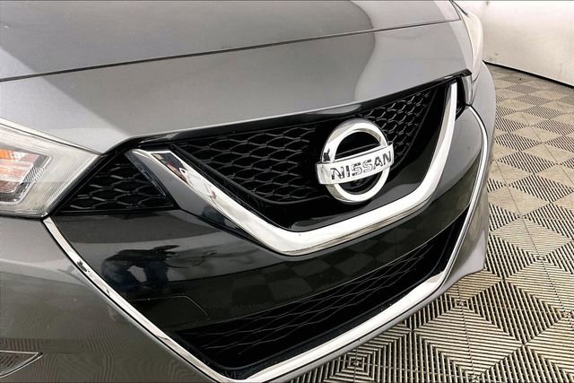 Used 2018 Nissan Maxima Platinum image 30