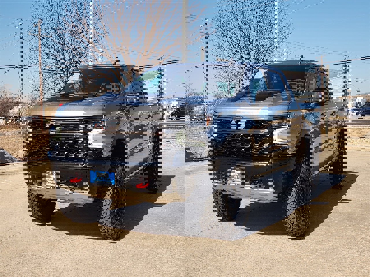 Used 2023 Chevrolet Silverado 1500 ZR2 w/ Technology Package image 3