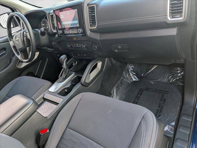 Used 2022 Nissan Frontier SV w/ Technology Package image 20