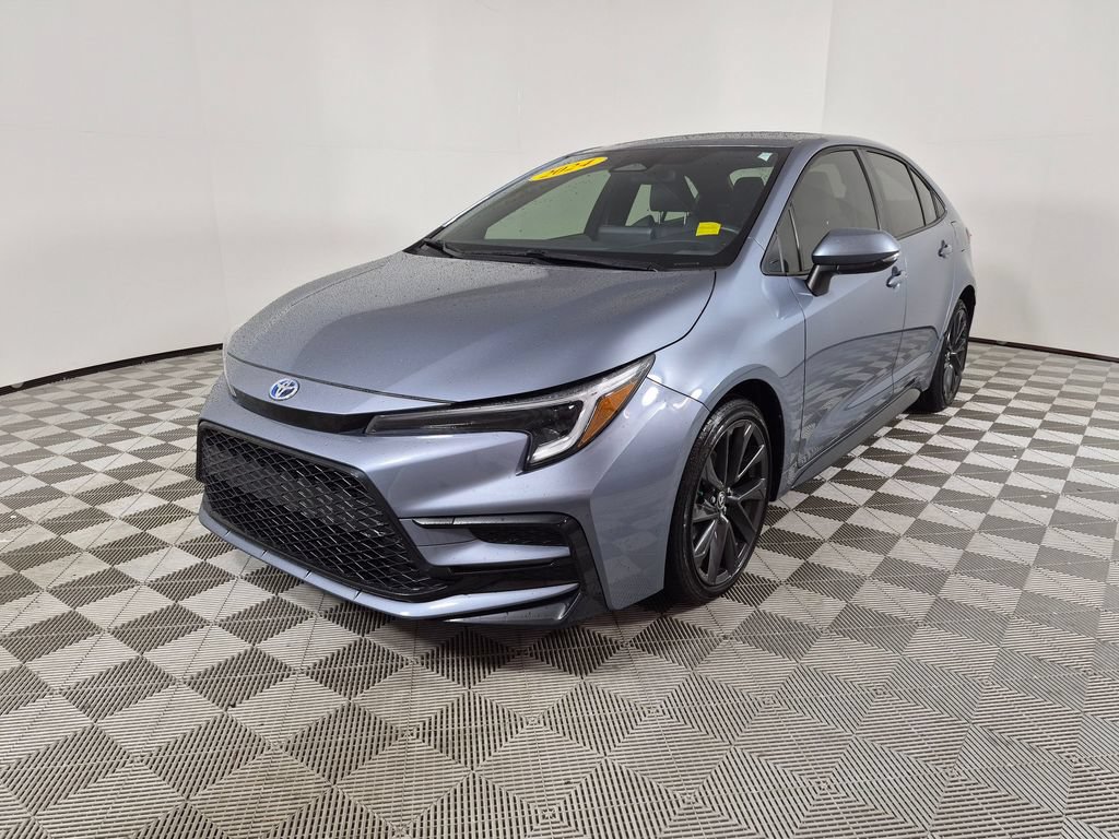 Used 2024 Toyota Corolla SE FWD image 7